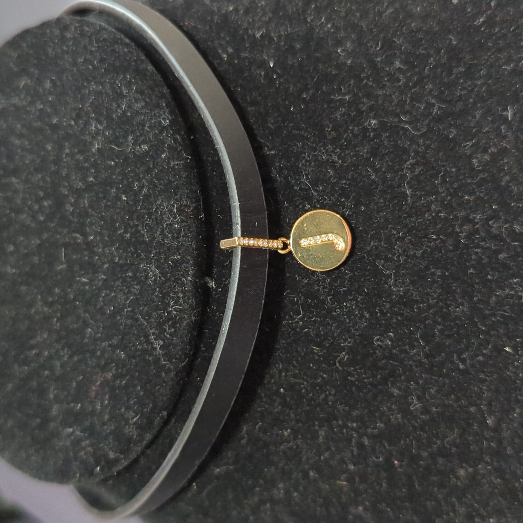 26 Nwot Kate Spade J Initial Leather Choker Necklace 18$
